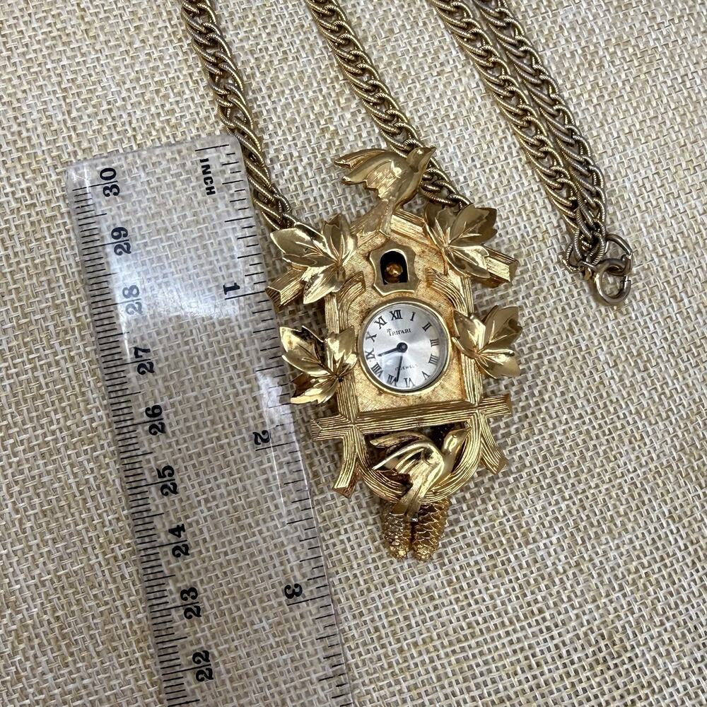 1960s Crown Trifari Gold Plate Cuckoo Clock Watch Necklace - Picture 13 of 16